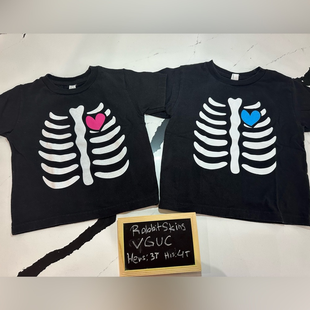 Skeletwins set of shirts for boy/girl twins 3t 4t